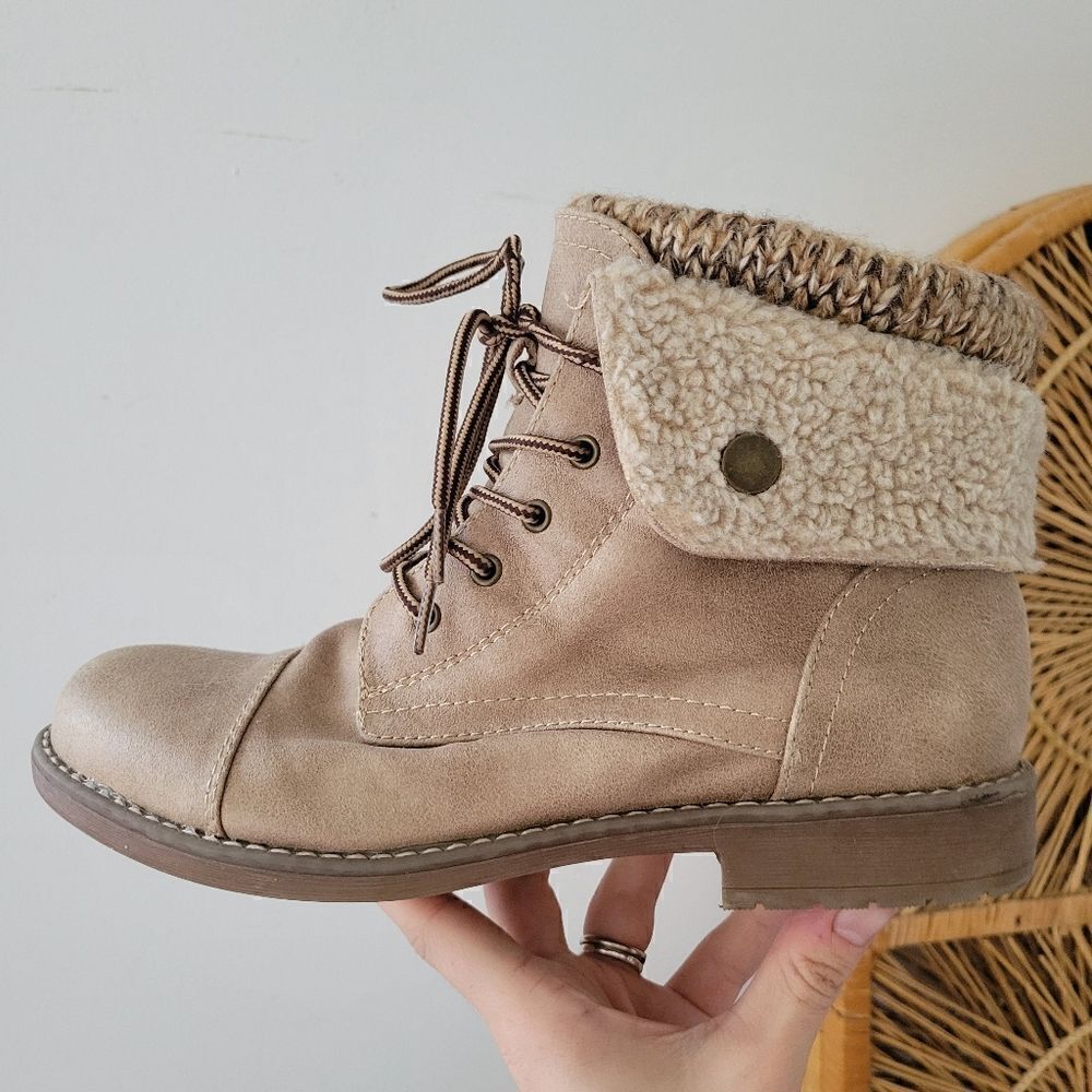 Cliffs White Mountain Ankle Boots Tan Sweater Cuff 9M - Picture 5 of 10